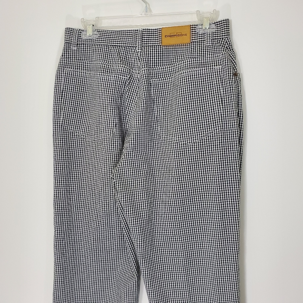 Evan-Picone Black/White Checked Capris, Size 8 - Picture 6 of 9